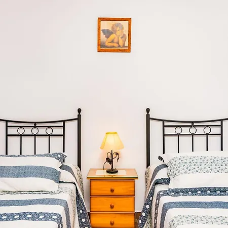 Familia Amaya Gonzalez *